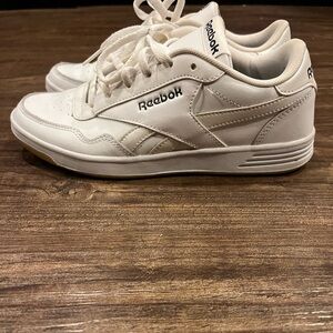 Women’s size 7 Reebok white Athletic Shoes
